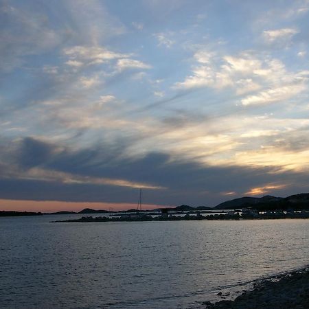 Apartments Little Castle Vodice Esterno foto