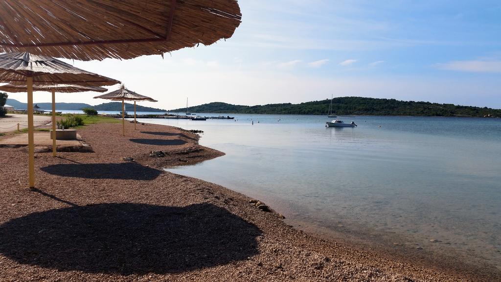 Apartments Little Castle Vodice Esterno foto